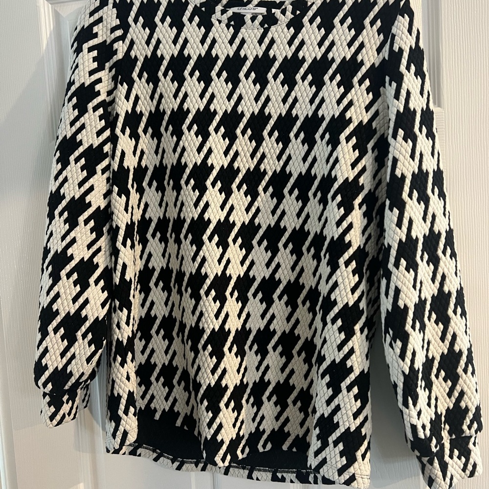 Chico's Black and White Crew Neck Sweater with Houndstooth Pattern